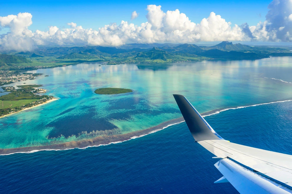 Le lagon de l'île maurice vu du ciel