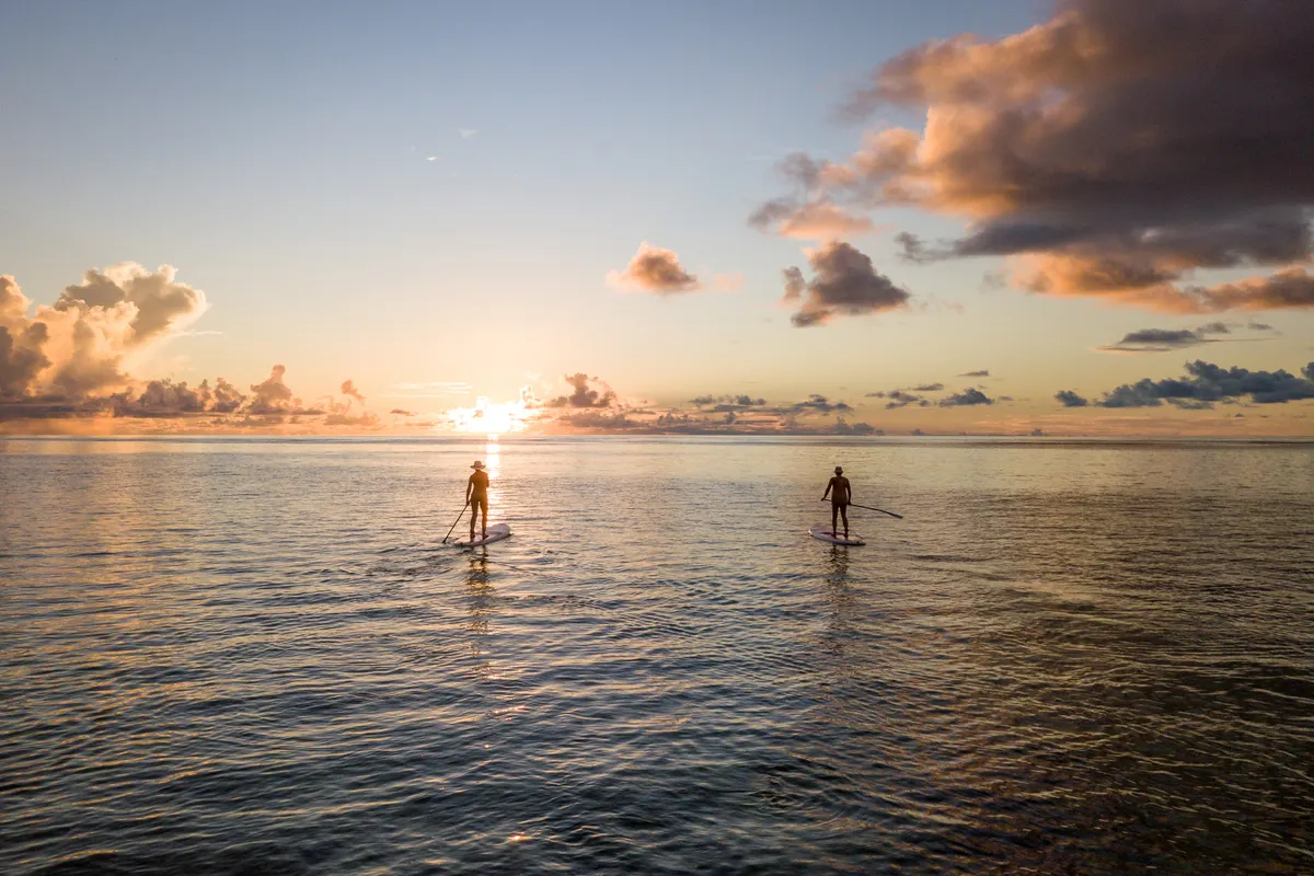 Paddle au coucher du soleil à Alphonse.